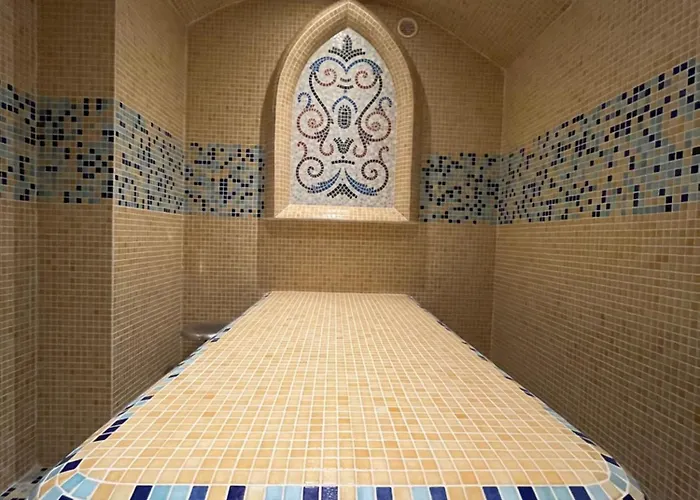 Casa Michelangelo Konukevi Bükreş