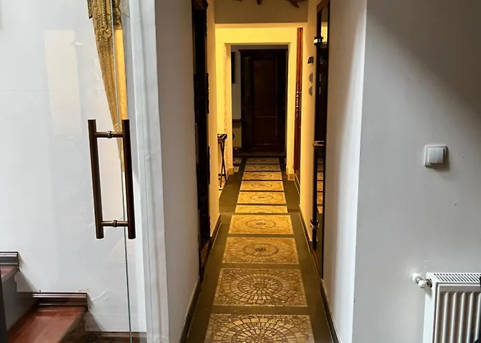 Casa Michelangelo 4* Bükreş