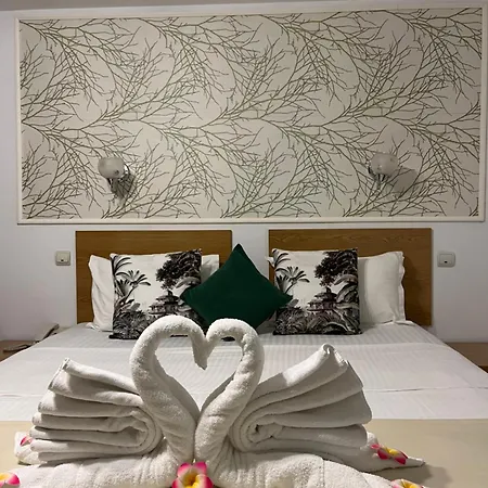 Casa Michelangelo 3* Бухарест